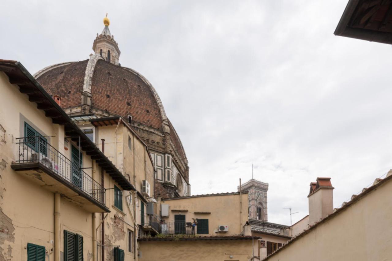 Apartments Close To Duomo ฟลอเรนซ์ ภายนอก รูปภาพ