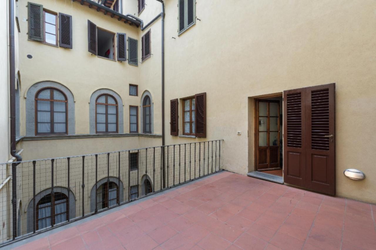 Apartments Close To Duomo ฟลอเรนซ์ ภายนอก รูปภาพ