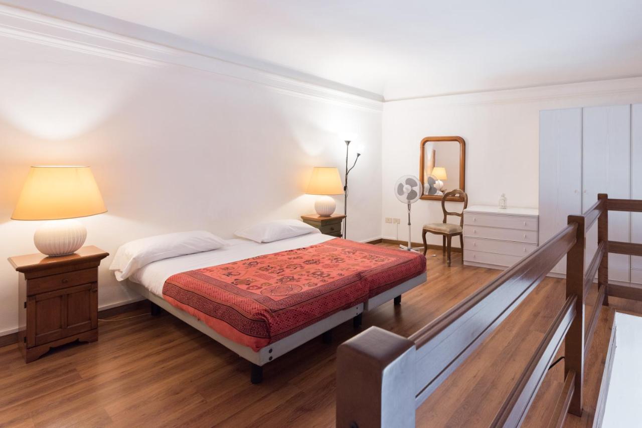 Apartments Close To Duomo ฟลอเรนซ์ ภายนอก รูปภาพ